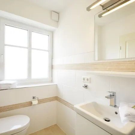 Haus Veronika Links *